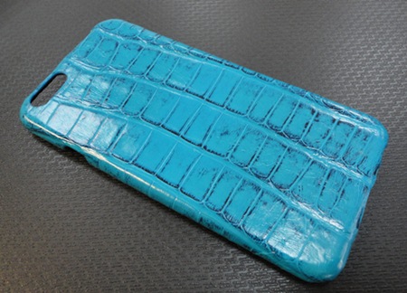 Чехол из кожи крокодила на Айфон 6