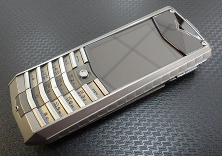 продается б/у vertu Х