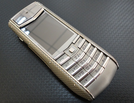 продается телефон Верту чикед