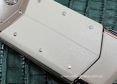 vertu signature s desing белая новая кожа