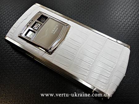 замена на белую кожу крокодила Vertu Ti (Android),
