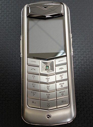 Продается Б/У телефон Vertu Constellation Monogram Green